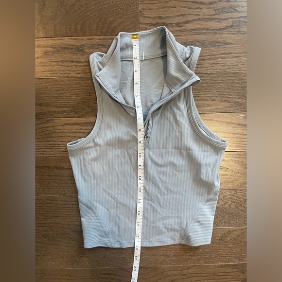Lululemon Crop Top - Picture 5 of 5